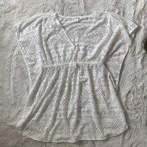 NWOT Old Navy White Crochet Cover Up